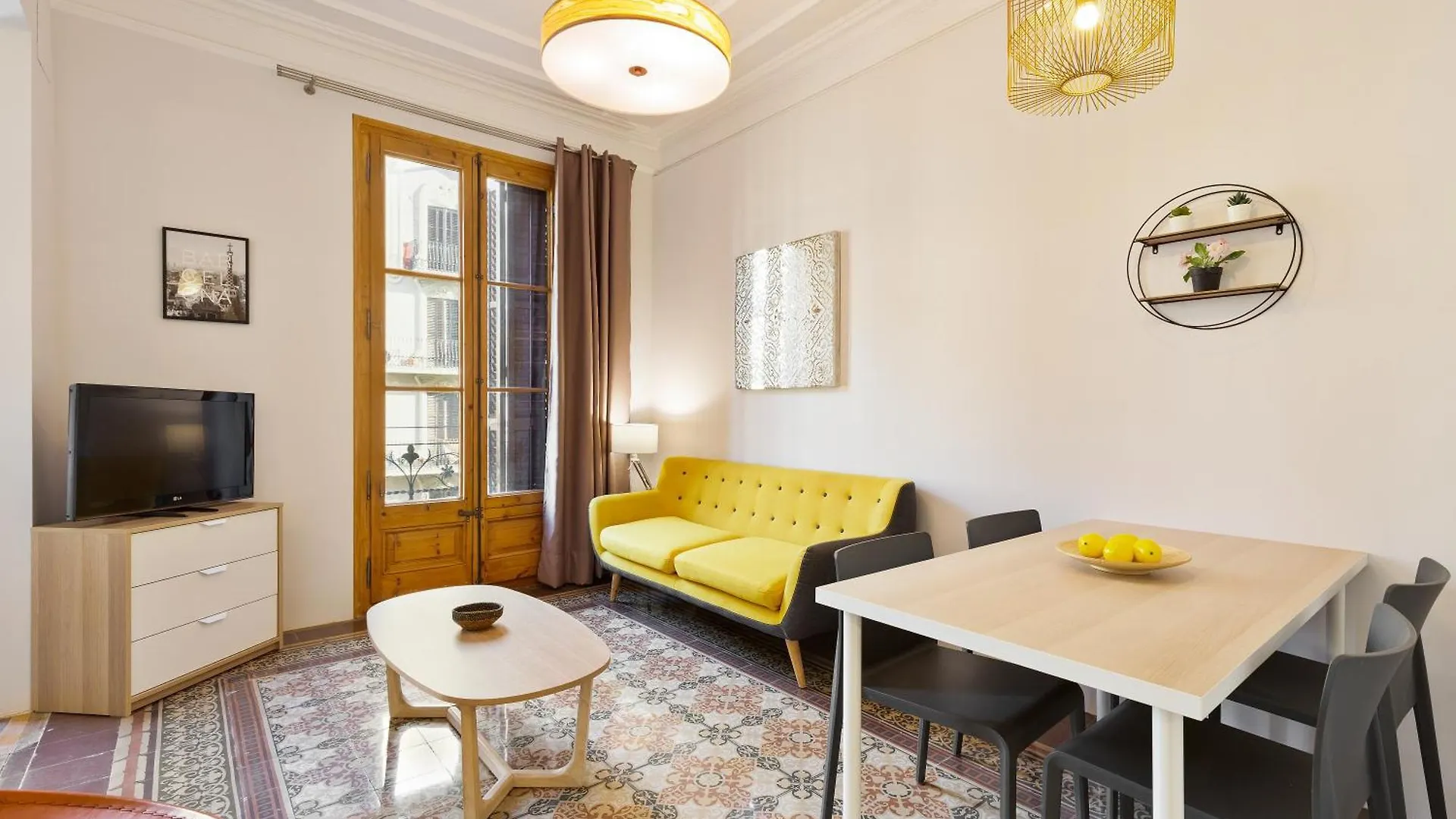 Bailen Apartments By Central Barcelona
