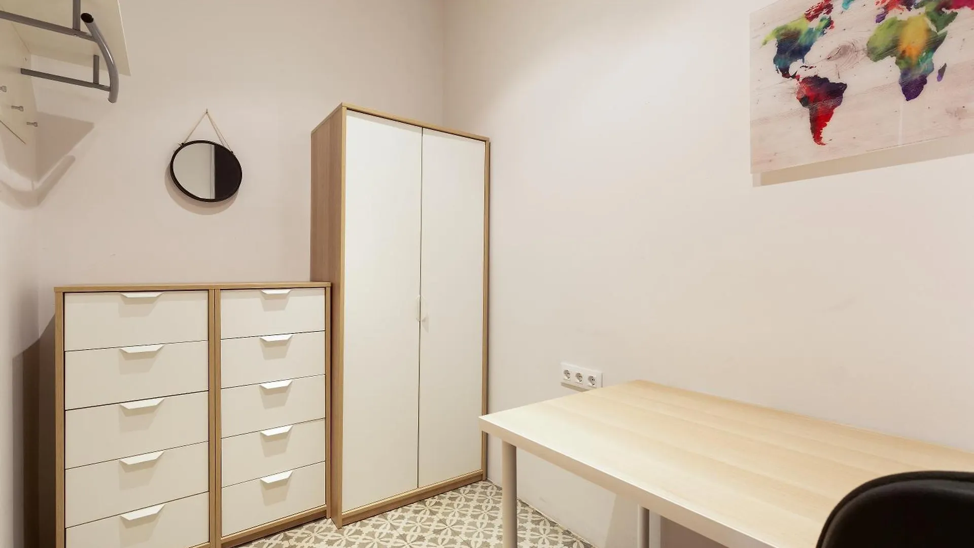 Bailen Apartments By Central Barcelona