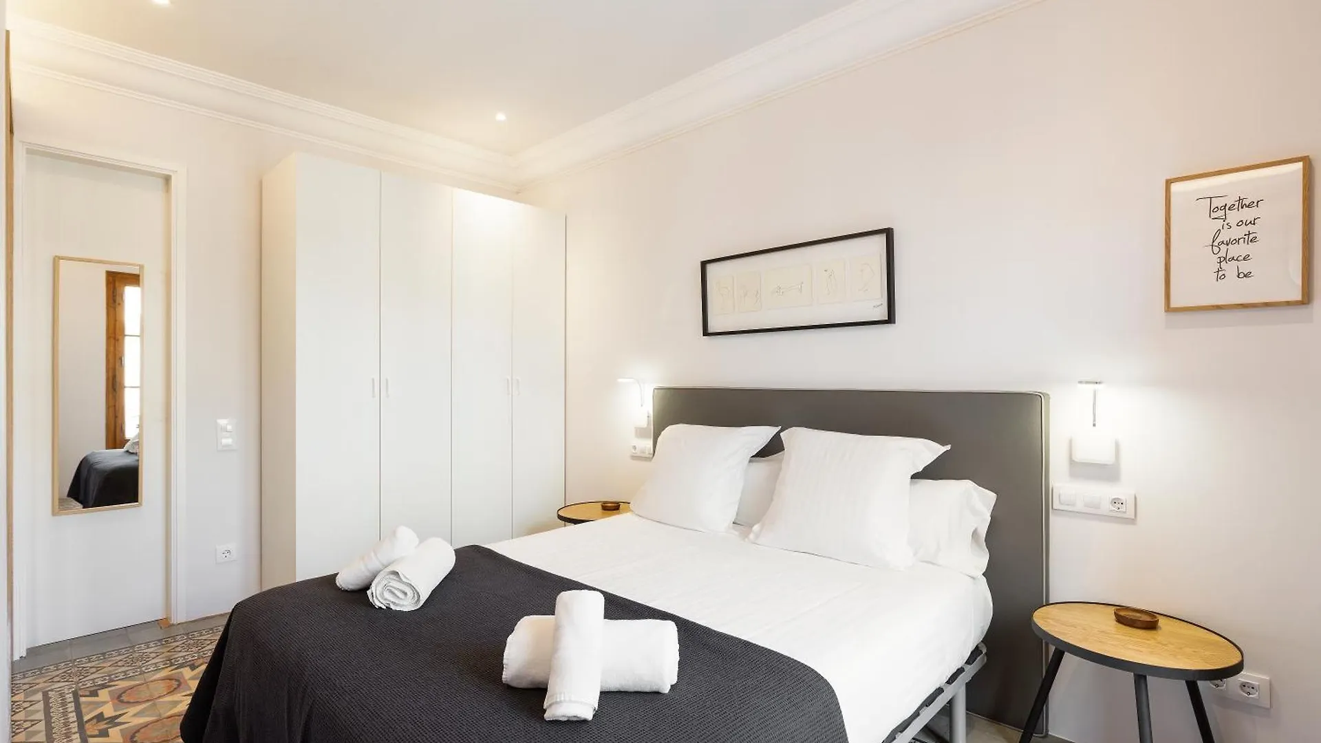 Bailen Apartments By Central Barcelona Spain
