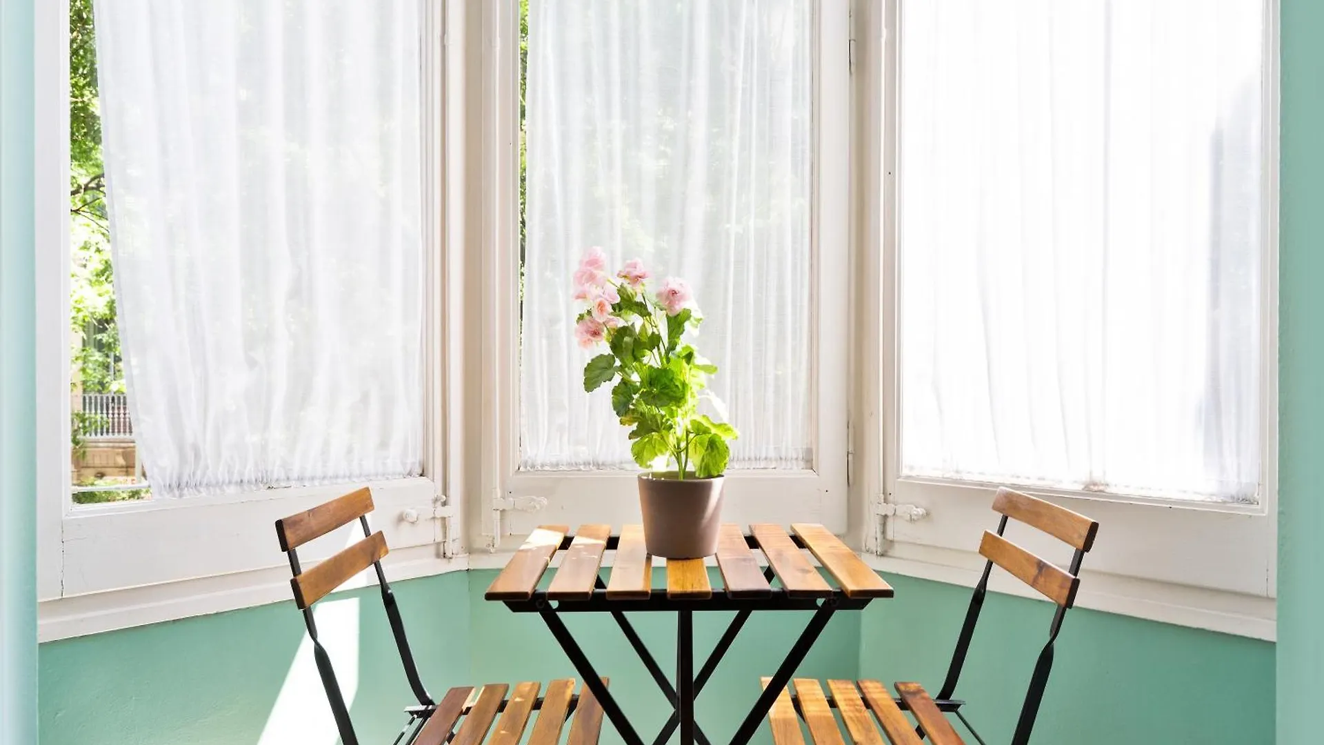 Bailen Apartments By Central Barcelona