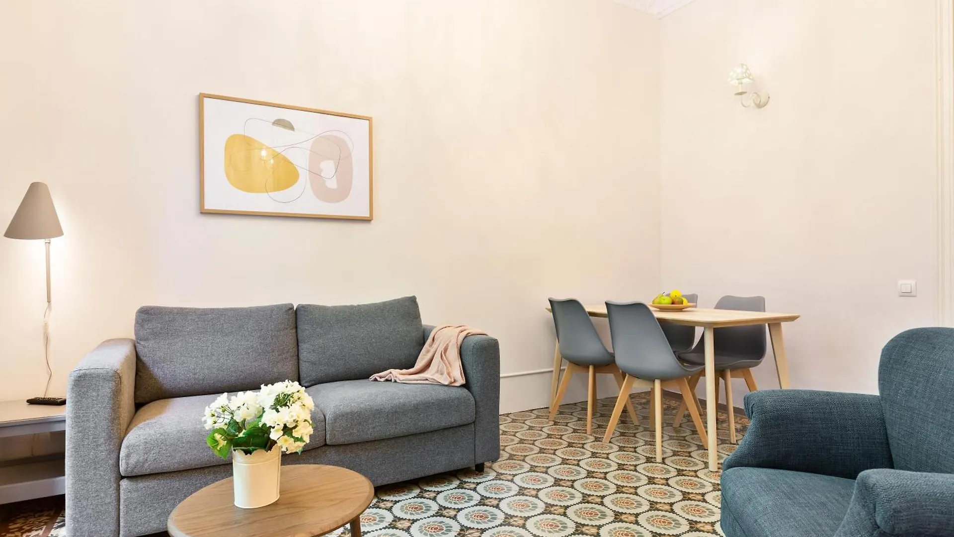 Bailen Apartments By Central Barcelona